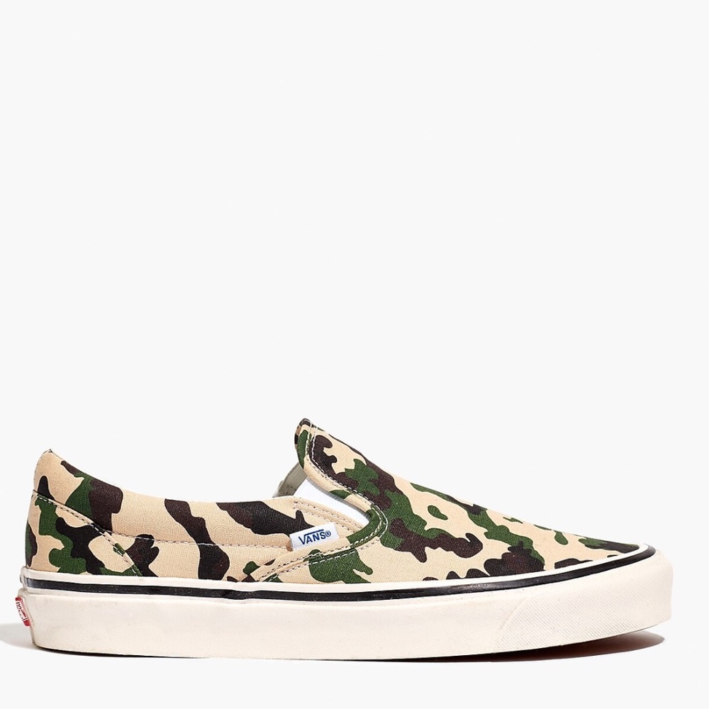 Vans® Classic Slip-On 98 DX Sneakers in Camo